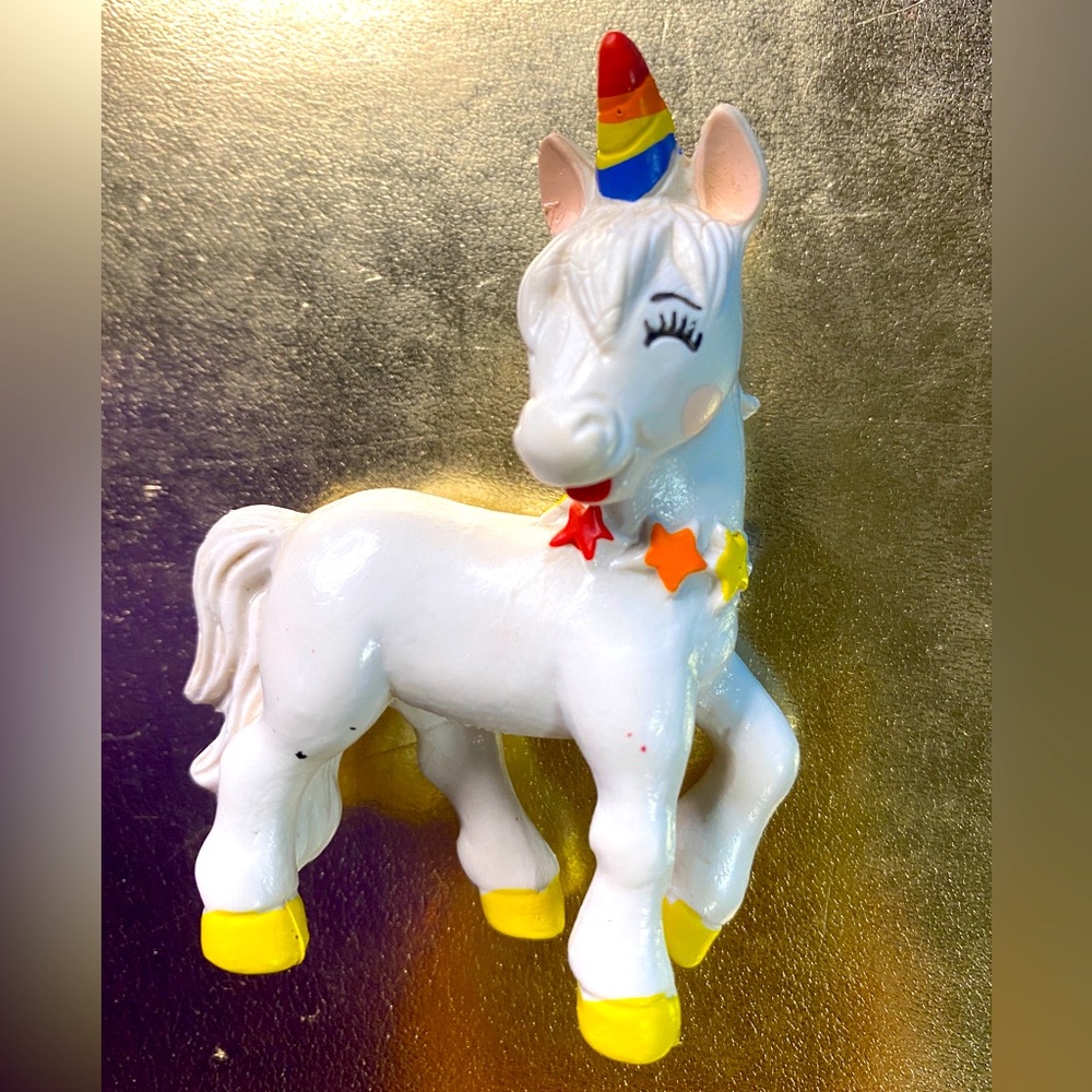 Wallace Berrie Vintage 1981 Unicorn Figure With Rainbow Horn & Smiley Face 3”